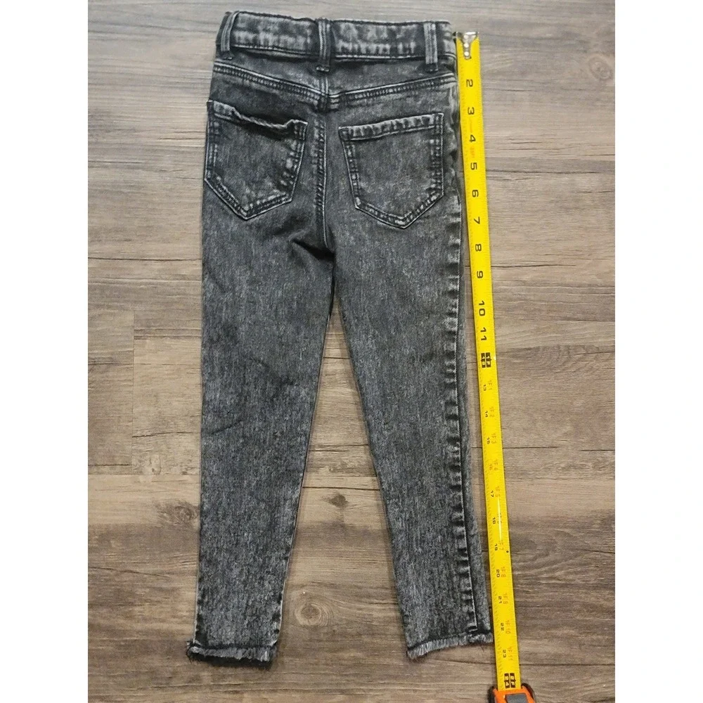 OshKosh Bgosh Kids Black Acid Wash Skinny Jeans Frayed Hem Size 4